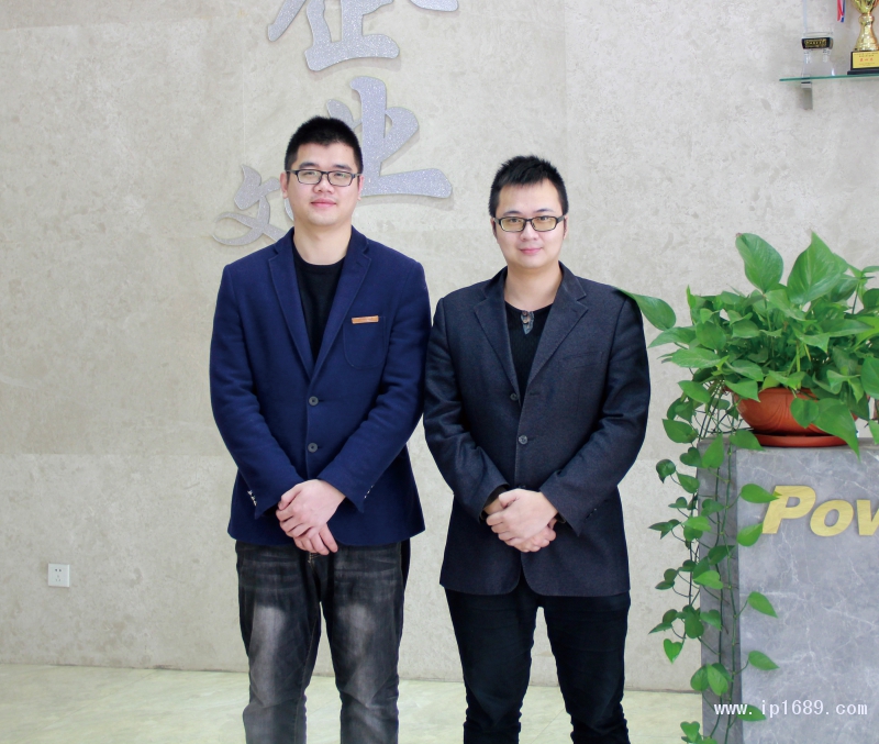 佛山市寶捷精密機械有限公司油電混合項目經(jīng)理麥廣鵬(左)薄壁項目經(jīng)理區(qū)本堅(右)