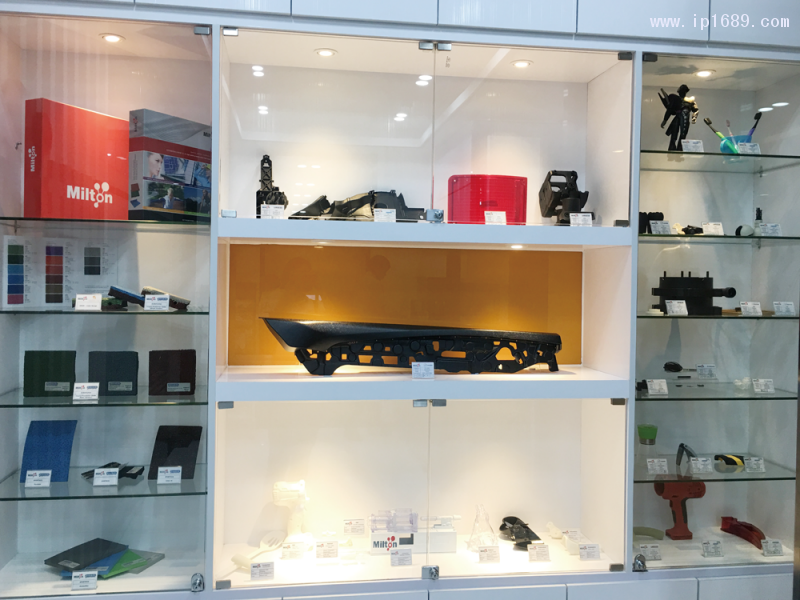 東莞港塑塑料有限公司產(chǎn)品、原料展示-(2)